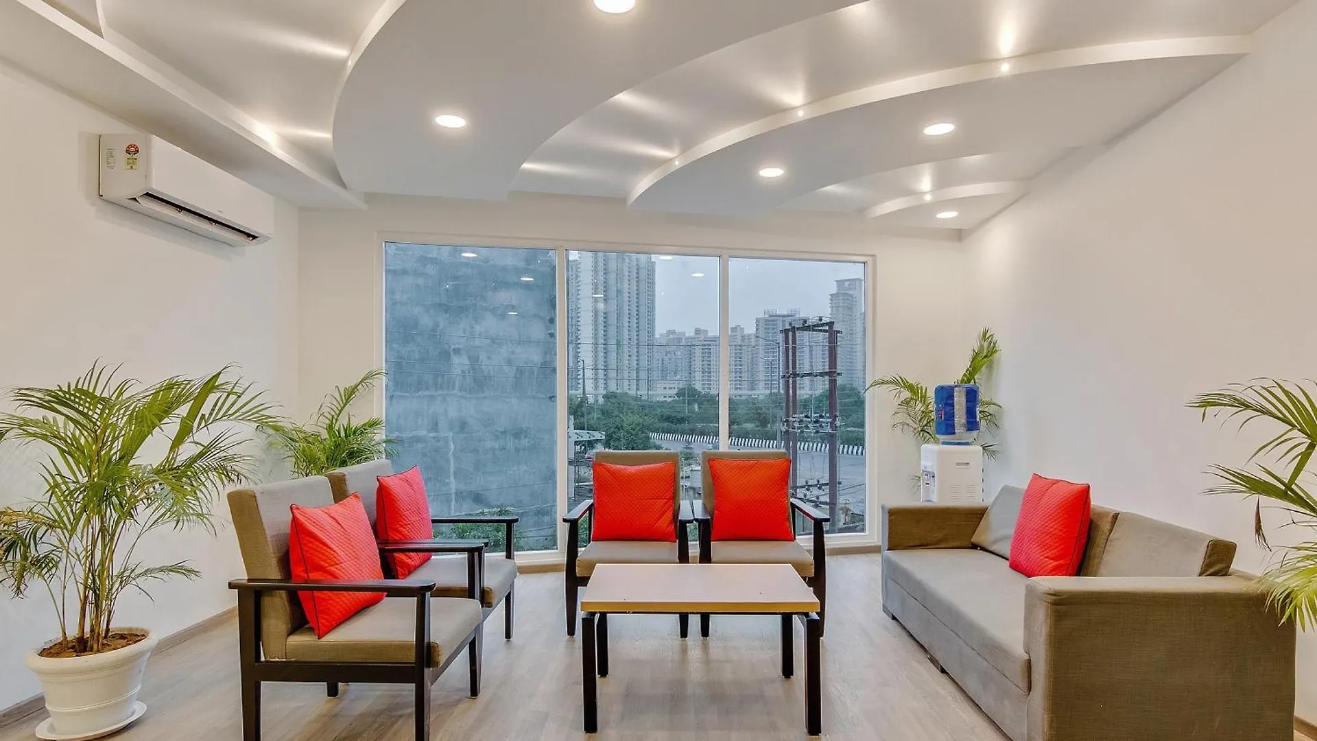 Townhouse Sector 49 Near Logix City Centre Noida