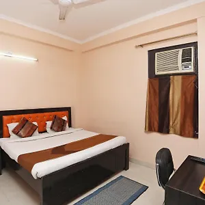 Hotel O Rn 32, Indirapuram