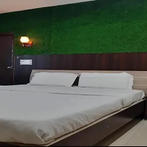 Hotel O Spicy Town, Narnaul